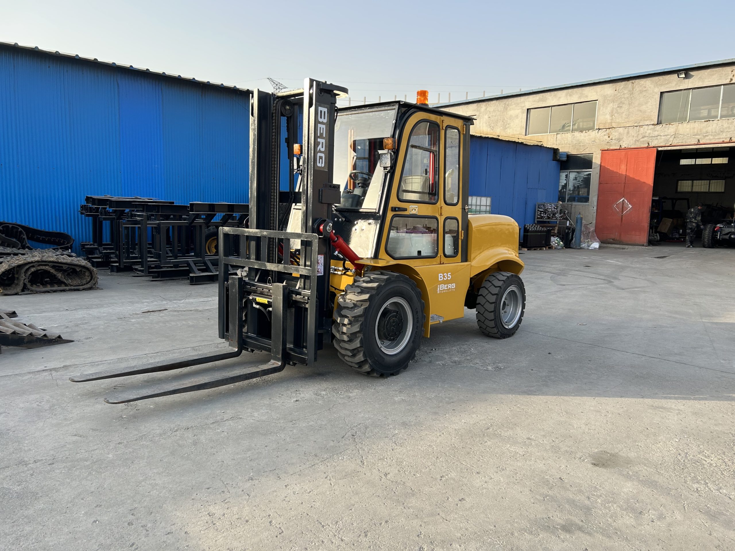 Forklifts BERG – Погрузчики